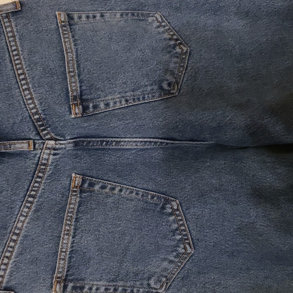 ZARA Ribcage pleated front raw hem denim trousers - Picture 7 of 11
